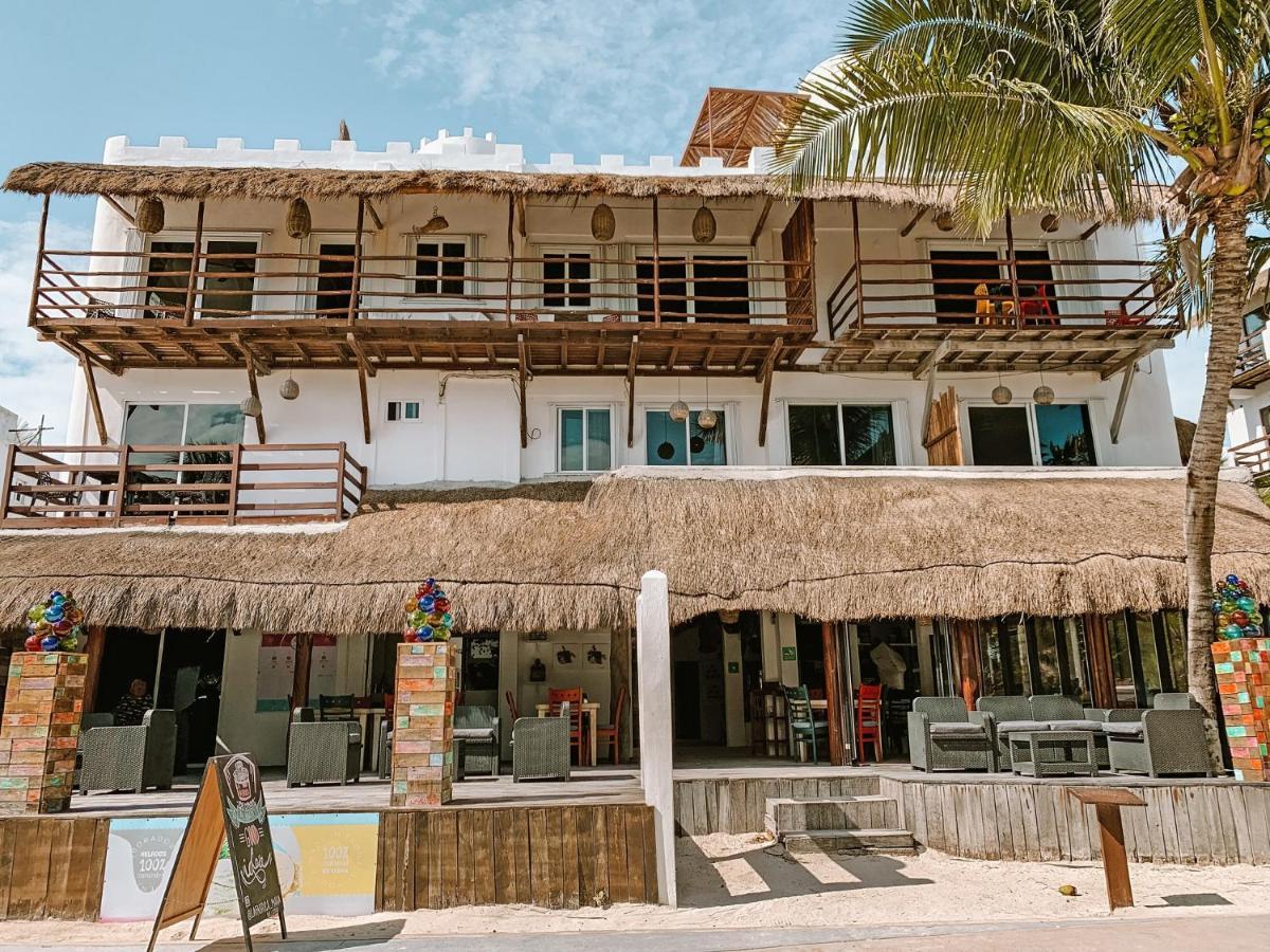 El Fuerte Beach Apartments マアウアル エクステリア 写真